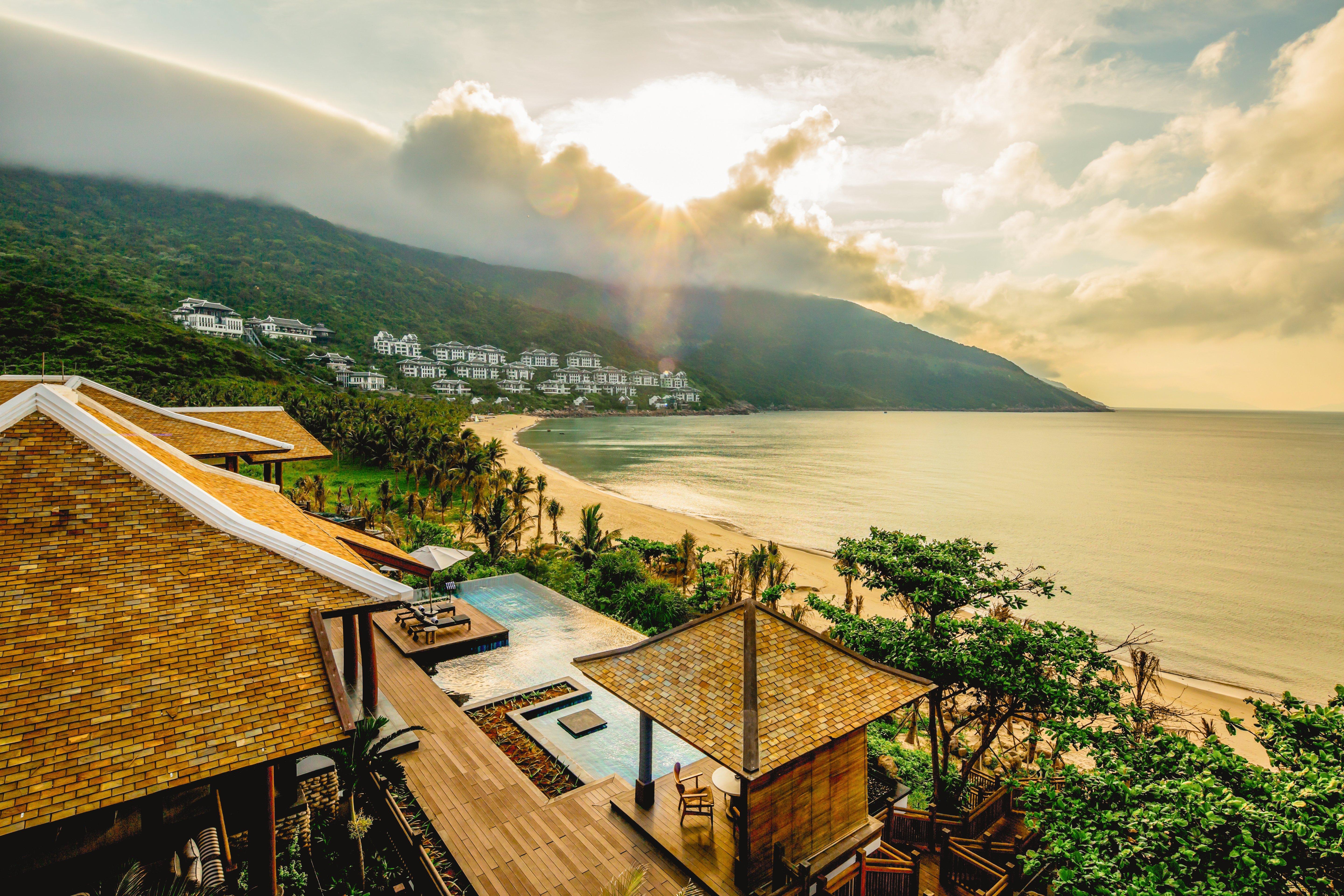 Intercontinental Danang Sun Peninsula Resort By Ihg Εξωτερικό φωτογραφία