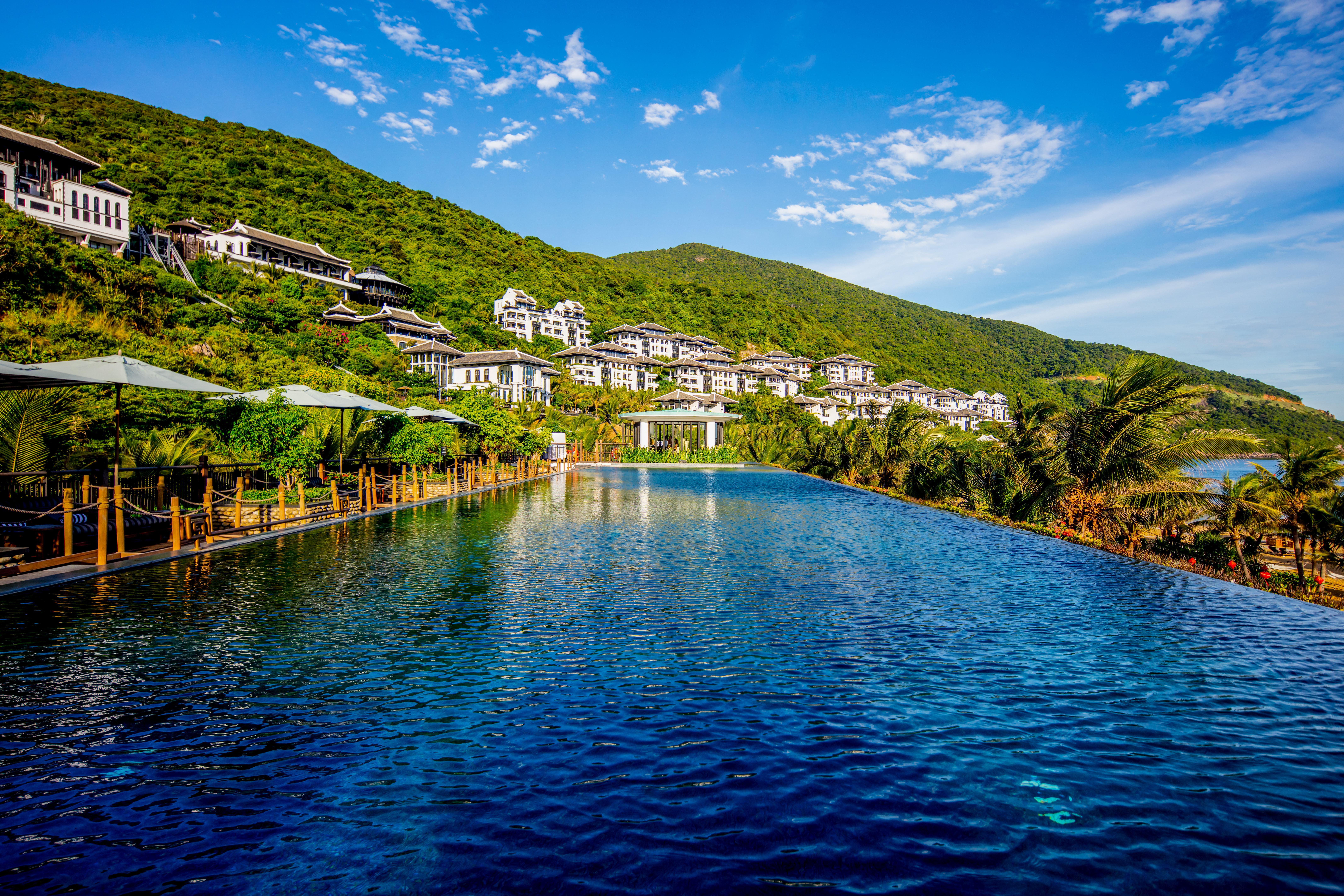 Intercontinental Danang Sun Peninsula Resort By Ihg Εξωτερικό φωτογραφία